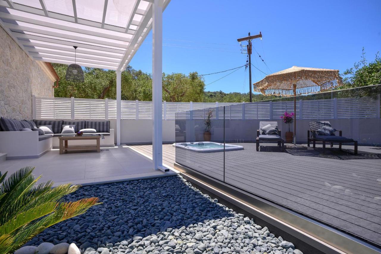Paxos Luxury Living Junior Suites Gaios Exterior photo
